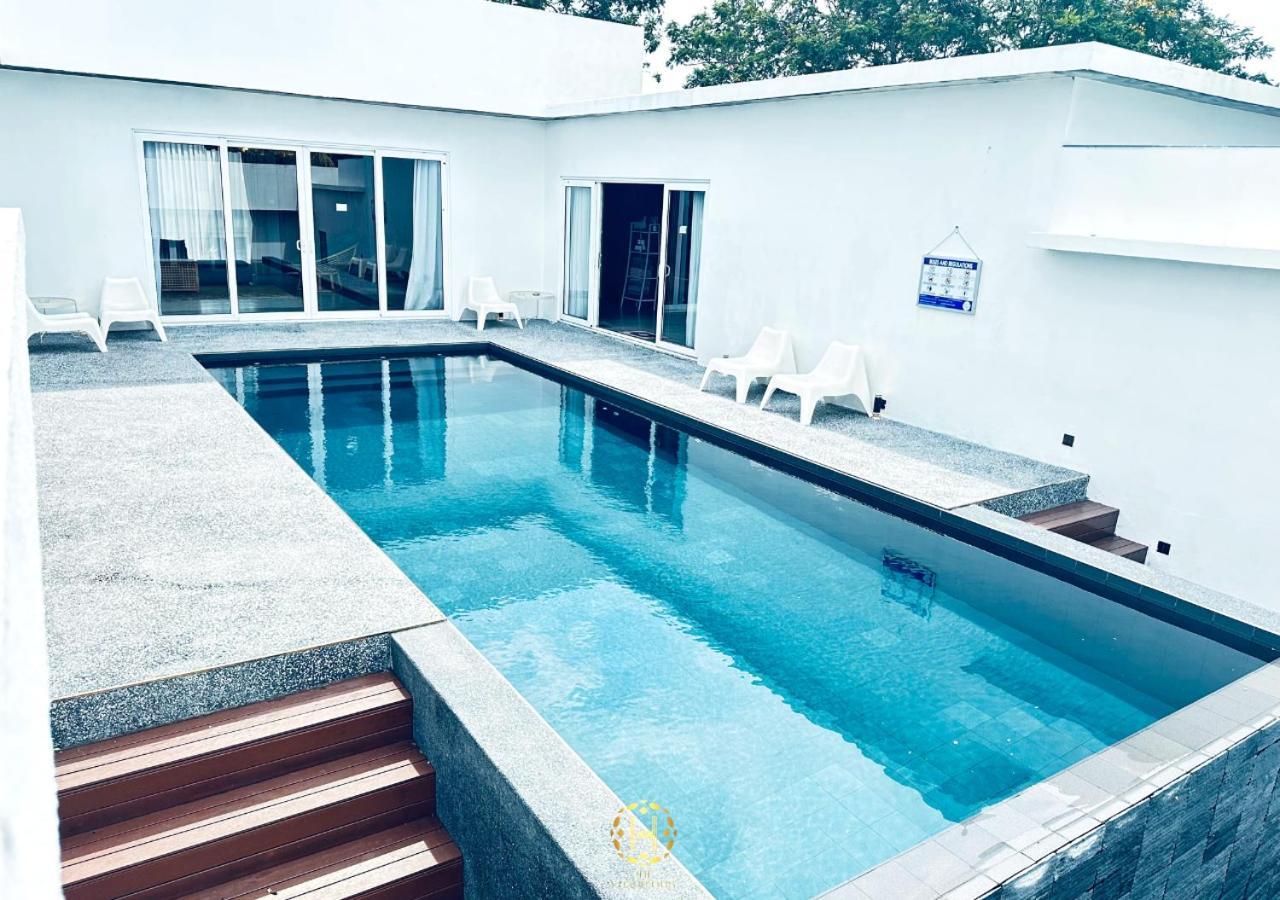 The Luxurious 245, A Famosa Melaka Villa Alor Gajah Eksteriør bilde